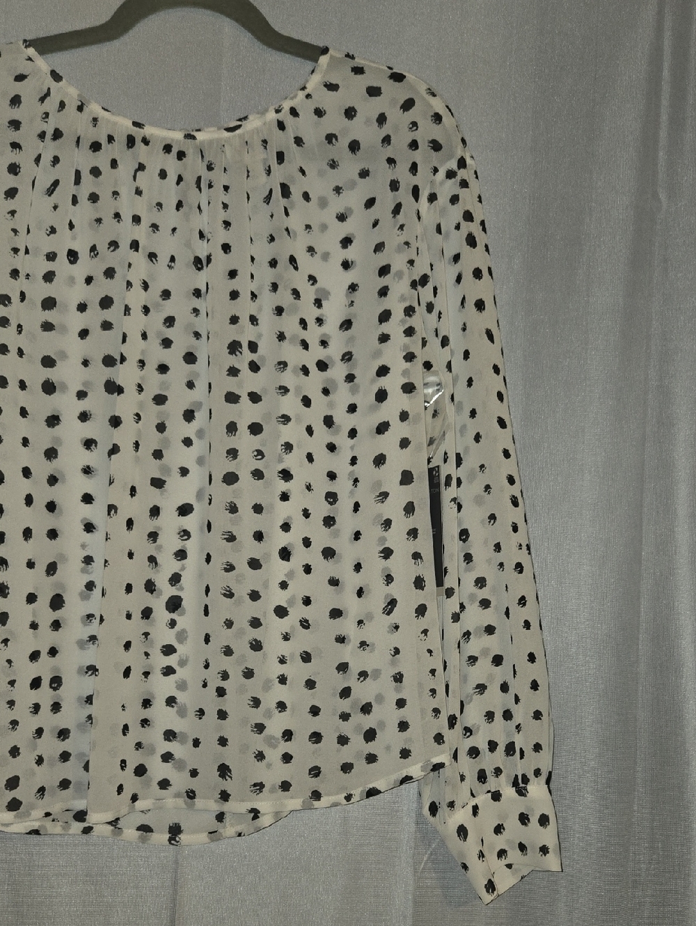 Worthington Polka Dot Long-Sleeve Blouse - White with Black Dots Size Large NWT - Picture 3 of 7